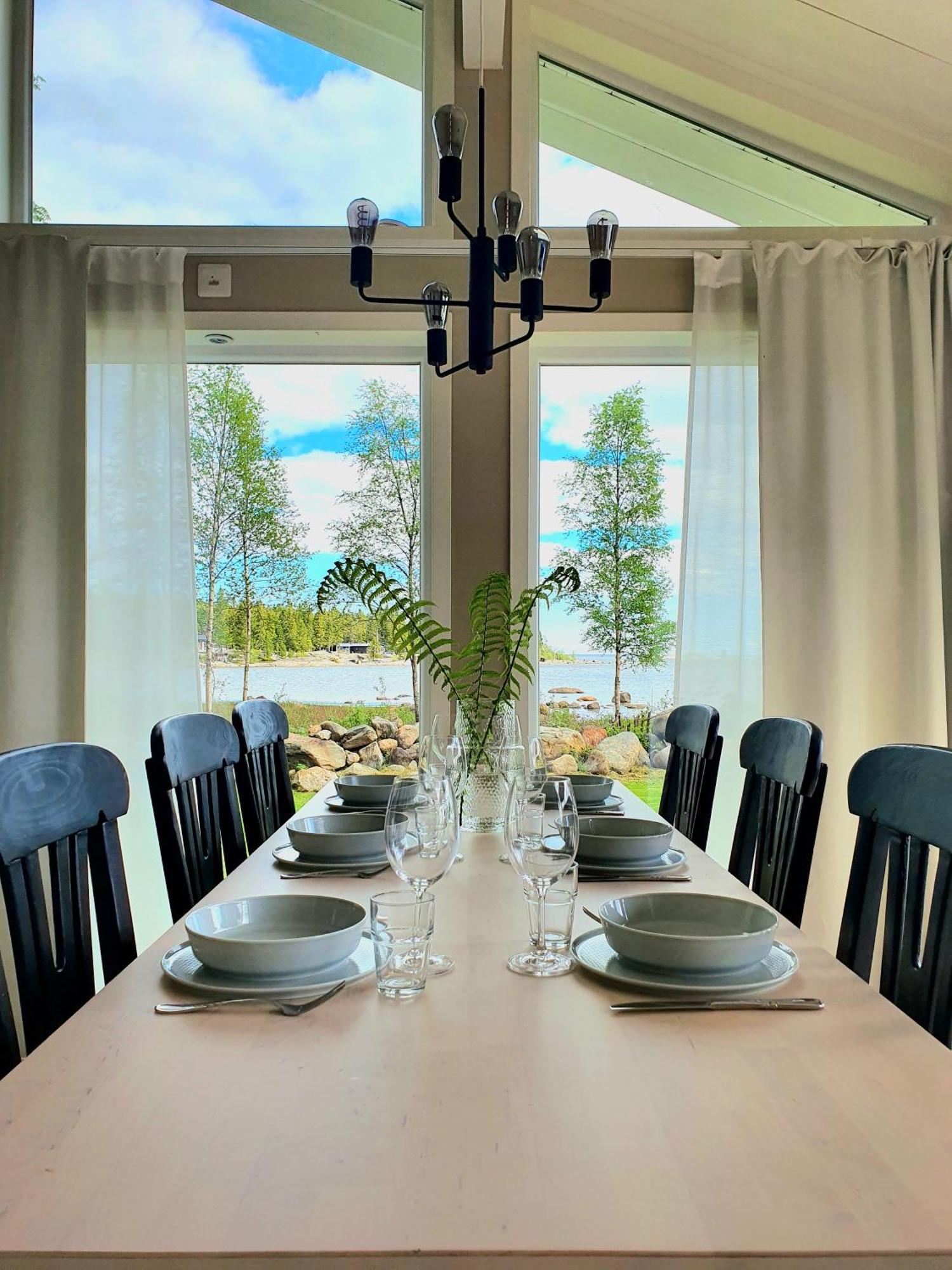 Stuga Med Havsutsikt Robertsfors Ngoại thất bức ảnh