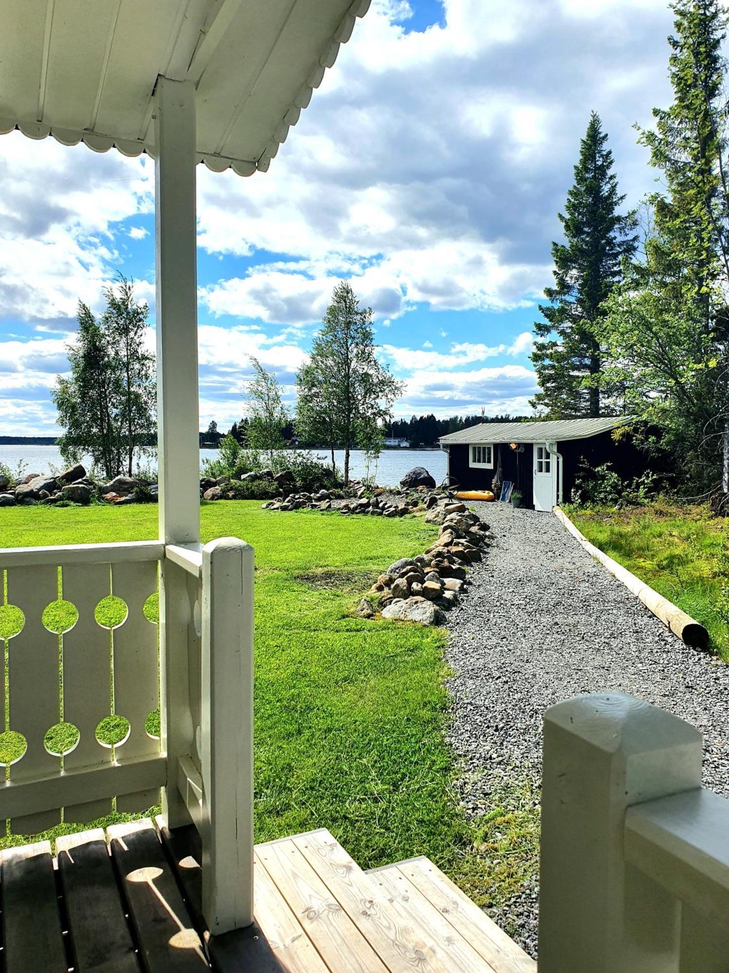 Stuga Med Havsutsikt Robertsfors Ngoại thất bức ảnh
